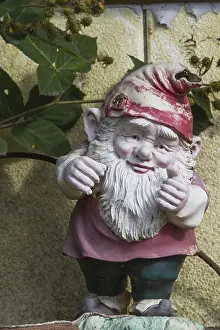 Garden Gnome Decoration Drucke: Garden gnome