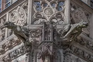 Middle Europe Religious Buildings Drucke: Gargoyles, no function at the Church of Our Lady