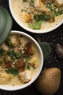Homemade Meal Ideas Drucke: Garlic soup with potatoes