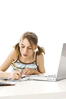 Education Work Drucke: Girl doing homework, learning, computer