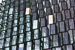 Glass Facade Architecture Drucke: Detail of the glass facade