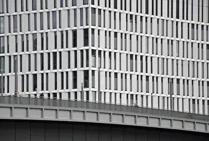 Drucke von Glasfassade, Fassade, Gebäude, Architektur, Berlin, Haus, Fenster, modern, moderne Architektur , Deutschland , Deutschland Berliner Architektur Drucke: Glasfassade, Fassade, Gebäude.