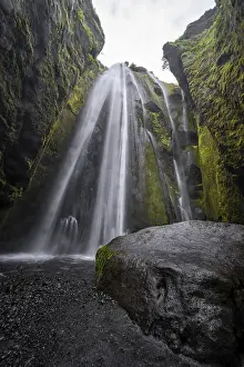 Deserted Rivers In Europe Drucke: Gljufrabui Waterfall