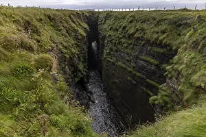 Scottish Waterfall Drucke: The Gloup, collapsed cave with small waterfall