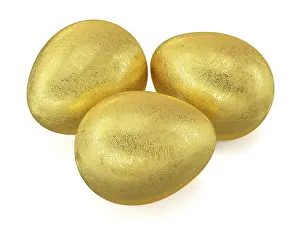 Christian Tradition Drucke: Three golden Easter eggs isolated on white background