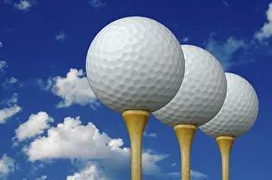 Deserted Golf Course Drucke: Three golf balls & tees on the left with clouds