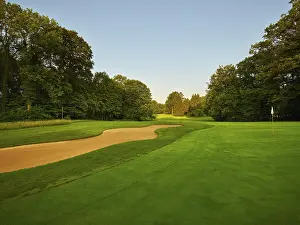 Golfing Activity Drucke: Golf course, sand bunker