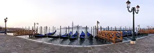 Venice Gondolas Drucke: Gondolas St. Mark's Square