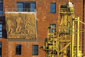 Contemporary Architectural Style Europe Drucke: The former granary built in 1938