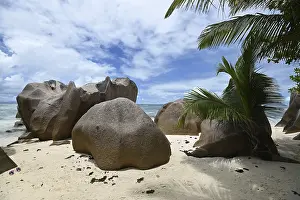 Anse Source DArgent Drucke: Granite rocks on the beach of Anse Source dArgent