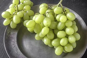 Nutrition Facts About Grapes Drucke: Grape, Thompson seedless