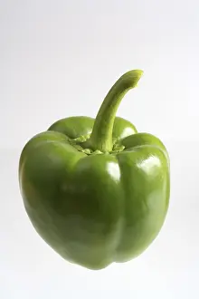 Studio Photography Of Vegetables Drucke: Green bell pepper