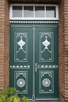 Wooden Door Detail Drucke: Green front door