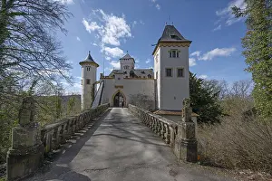 Southern Germany Tourist Spot Drucke: Greifenstein Castle with access bridge
