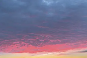 Evening Sun Setting Drucke: Above grey stratocumulus clouds Stratocumulus clouds Cluster layer clouds