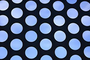 Blue Sky Background Drucke: Grille with round indentations