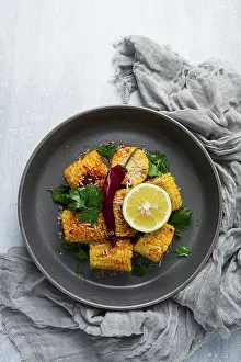 Nutritious Meal Options Drucke: Grilled corn with spices, top view