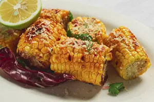 Spicy Corn Recipe Drucke: Grilled corn with spices, top view