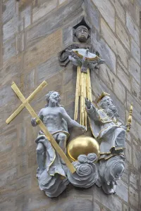 German World Heritage Site Drucke: Group of saints on a corner house