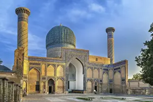 Drucke von Gur-e-Amir Mausoleum in Samarkand, Usbekistan. Außenansicht Islamische Architektur Drucke: Gur-e-Amir-Mausoleum in Samarkand