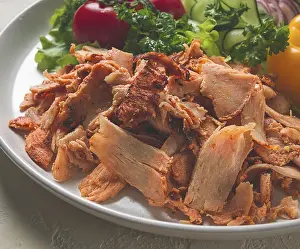 Vegetable Plate Drucke: Gyros, chicken, with vegetables on plates