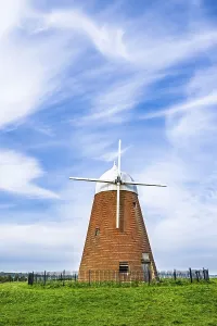 Gerahmter Druck : Halnaker Hill und der Windmill Trail