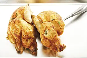 Studio Shot Chicken Drucke: Halved grilled chicken