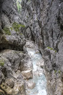 Eroded Rock Formations Germany Drucke: Hammersbach flows through Hollentalklamm