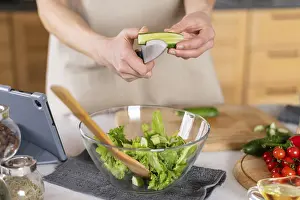 Cooking Techniques Drucke: Hands cutting cucumber kitchen