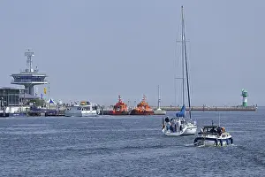 Lighthouse In Northern Germany Drucke: Harbour exit, lighthouse, boats