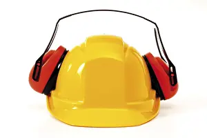 Construction Safety Gear Drucke: Hardhat with ear protection