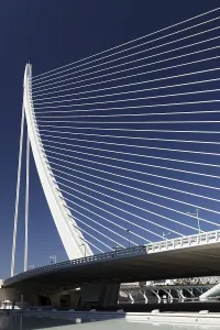 Santiago Calatrava Architecture Drucke: Harp-shaped cable-stayed bridge