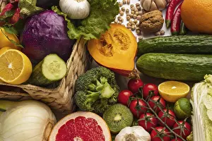 Vegetable Meal Preparation Drucke: High angle assortment vegetables