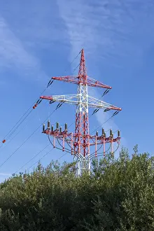 High Voltage Transmission Line Drucke: High-voltage pylon, red and white