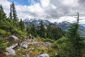 US American Wilderness Landscapes Drucke: Hikers on trail on Table Mountain