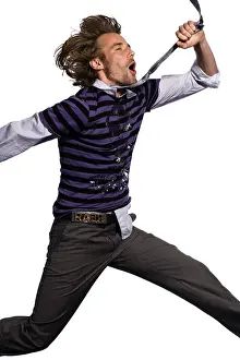 Self Confident Guy Drucke: Hipster, jump