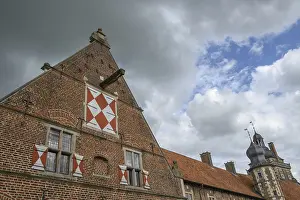 European Historic Buildings Drucke: Historic brick building facade with striking gable pattern