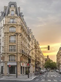 Urban Atmosphere Photography Drucke: Historic building in sunset