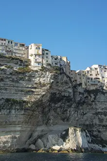Steep Rocky Coastlines Europe Drucke: Historic centre by the chalk cliffs