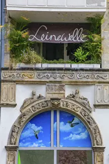 Lower Saxony Cityscape Drucke: Historic facade in LeinstraBe