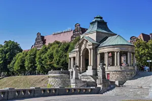Drucke von Historische Promenade am Oderfluss, Stettin, Polen Fluss Drucke: Historische Promenade an der Oder.