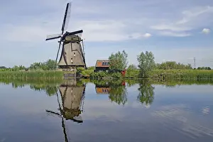 Central Europe Historical Image Drucke: Historic windmill reflected in a canal