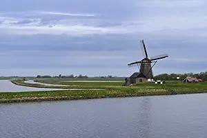 Smock Mill Architecture Drucke: Historic windmill, De Traanroeier
