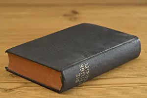 Sacred Religious Texts Drucke: The Holy Scripture (old protestant edition)