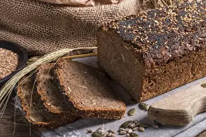 Polish Baked Goods Drucke: Homemade whole wheat bread