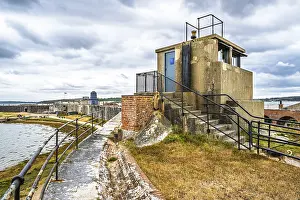British Historic Sites Drucke: Hurst Point Lighthouse and Hurst Castle