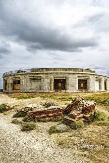 Historic Buildings In UK Drucke: Hurst Point Lighthouse and Hurst Castle