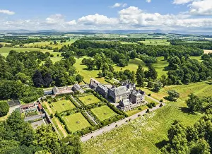 England Nature Reserve Images Drucke: Hutton in the Forest from a drone