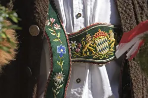 Traditional Bavarian Clothing Drucke: ibxmsi00023768.jpg
