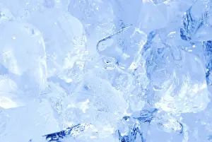Full Frame Blue Background Image Drucke: Ice cubes
